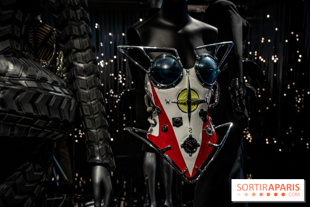 Photos : Exposition Mugler au MAD