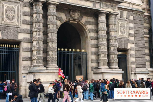 Visuel actualités - grève blocage manifestation musée du Louvre