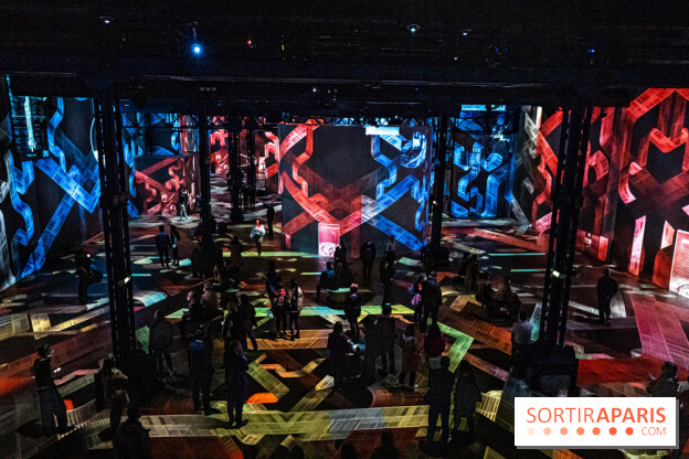 Photos : Destination Cosmos à l'Atelier des Lumières