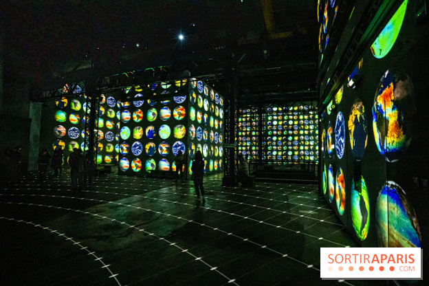 Photos : Destination Cosmos à l'Atelier des Lumières