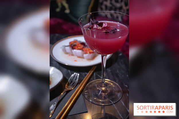 Yagō, le bar intimiste aux allures de maison close à Pigalle