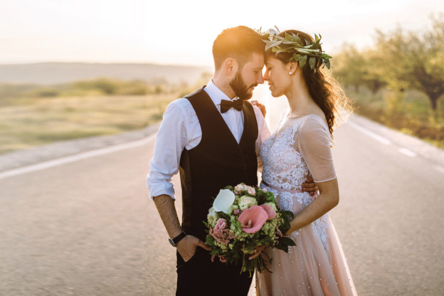 LES COULISSES DU MARIAGE 2022 À L’HÔTEL DES ARTS & MÉTIERS