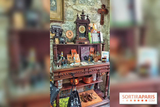 L'Esprit du Chaudron, le repaire des sorcières parisiennes