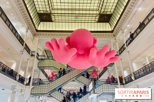 Philippe Katerine s'empare du Bon Marché à Paris : un programme haut en couleurs et plein d'humour