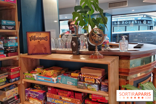 Le Duchesse, bar à jeux à la décoration décalée dans le 11e arrondissement