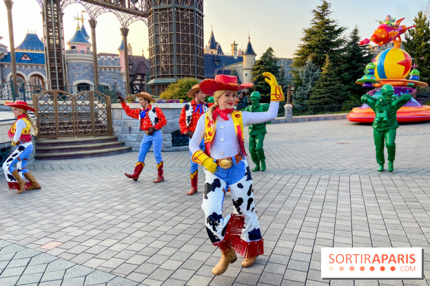 30 ans Disneyland Paris : Parade Stars on Parade