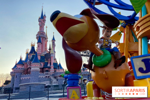 30 ans Disneyland Paris : Parade Stars on Parade