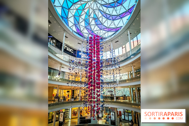 Les bouteilles à la mer, l'exposition poétique et florale autour de la pollution à Beaugrenelle