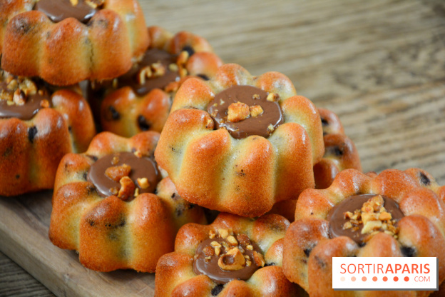 Un bar à glaces et un dessert dans un train de la Félicita