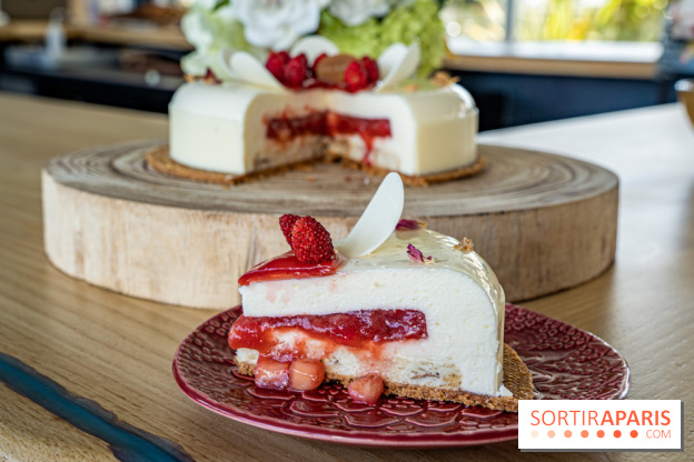 Rosa, la pâtisserie fraise rose de Claire Heitzler pour la Fête des Mères