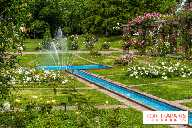 La Roseraie du Parc Lebaudy sur l'Ile de Puteaux