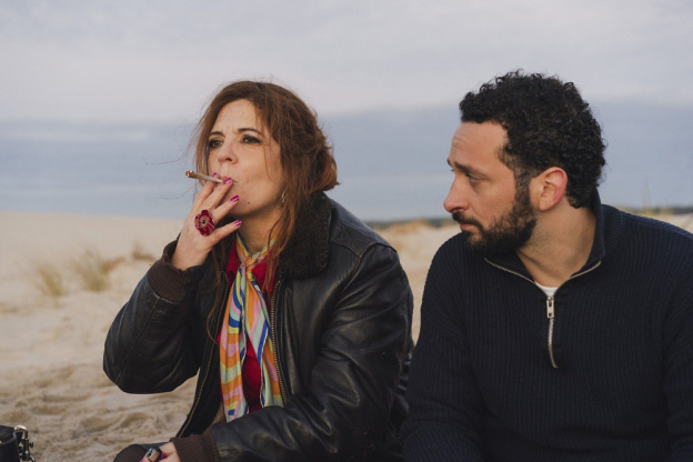 La vie de ma mère, avec Agnès Jaoui et William Lebghil : bande-annonce