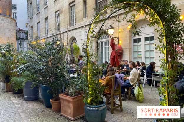 Griffon, café-bar culturel et engagé au cœur du Marais