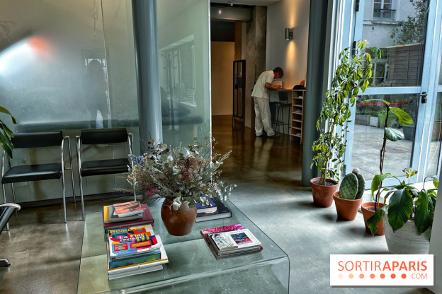 Rayon Noir, le salon de tatouage et de design moderne et accueillant du 12e arrondissement