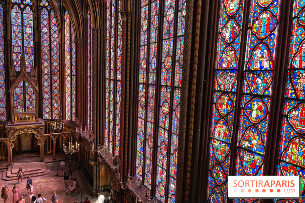 La Sainte-Chapelle et ses 1113 vitraux, un véritable joyau gothique à Paris