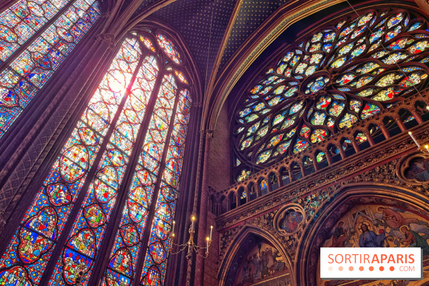 La Sainte-Chapelle et ses 1113 vitraux, un véritable joyau gothique à Paris