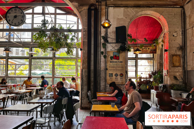 Balade sur la Petite Ceinture du 18e : le Hasard Ludique et la Recyclerie, les incontournables