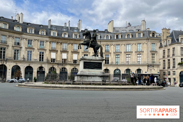 Place des Victoires - Statue Louis XIV