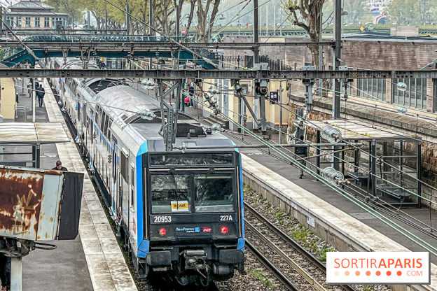 Visuels Paris - transport - train - sncf - rer