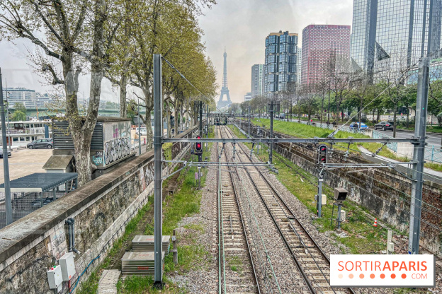 Visuels Paris - transport - train - sncf - rer