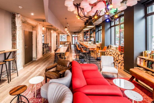 Les Piaules : auberge de jeunesse design et branchée à Paris