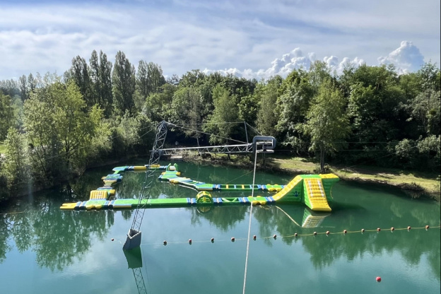 Téléski nautique et parcours flottant chez My little wake Park (91)