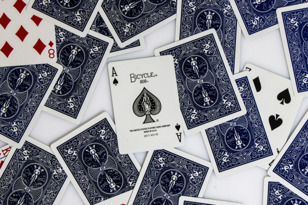 Chez Mayette, le grand magasin de magie parisien où shopper de belles idées de tours