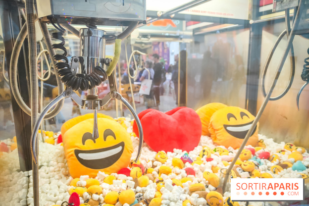 Foire foraine d'art contemporain, l'exposition ludique et immersive du 104 - nos photos