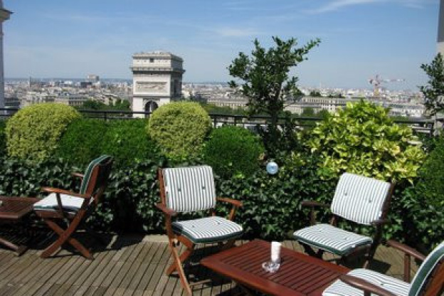 Les jardins Plein Ciel
Hôtel Raphaël
guide terrasses 2010