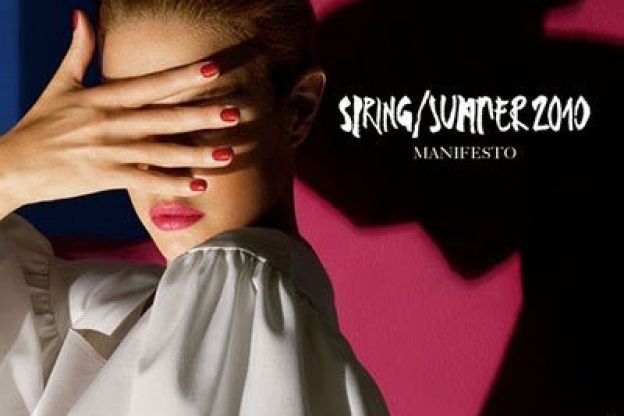 manifesto YSL
Yves Saint Laurent printemps/été 2010