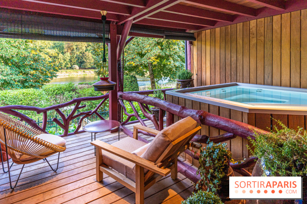 L’hôtel Les Étangs de Corot - bain jacuzzi