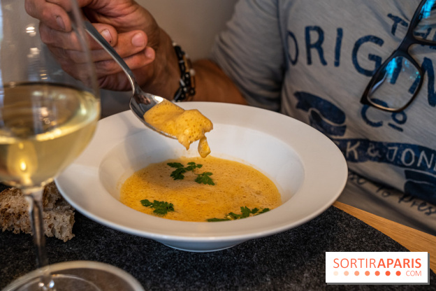 Pianovins restaurant Paris 11e - crème de crustacés - cocos de Paimpol