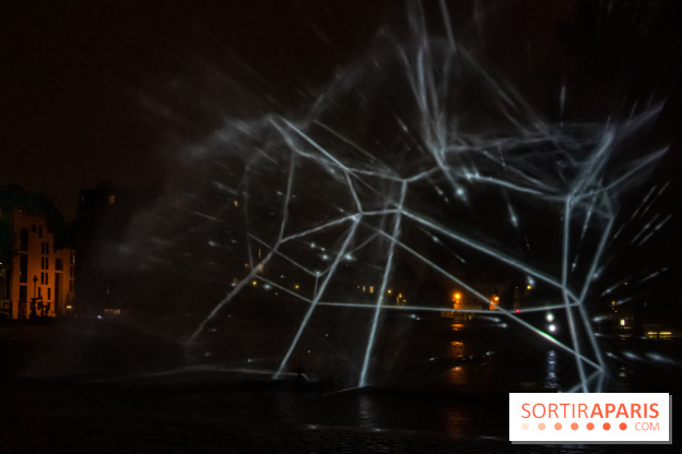 Nuit Blanche 2022 : Constellations, l'installation son et lumière au Canal de l'Ourcq