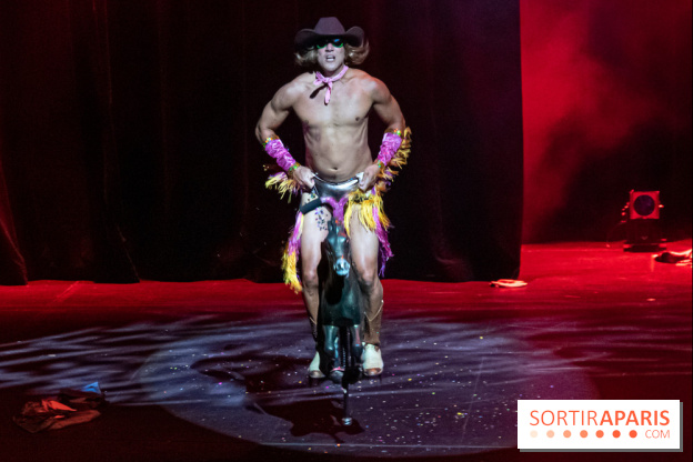 Nuit Blanche 2022 au théâtre du Châtelet : Cabaret New Burlesque, le show burlesque envoûtant