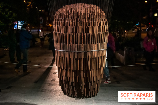 Nuit Blanche 2022 sur la place de la Samaritaine : Bing Bang, une sculpture hypnotisante et sonore