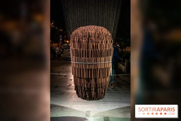 Nuit Blanche 2022 sur la place de la Samaritaine : Bing Bang, une sculpture hypnotisante et sonore