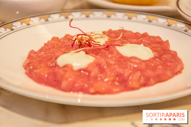 Cova lance son aperitivo chic au sein de sa pâtisserie, à côté de La Samaritaine