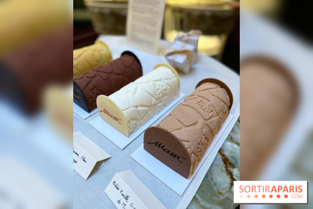 Bûches 2022 MAM - Bûche vanille caramel