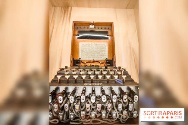 Top secret, l'exposition de la Cinémathèque qui met en lumière les espions du cinéma - nos photos 