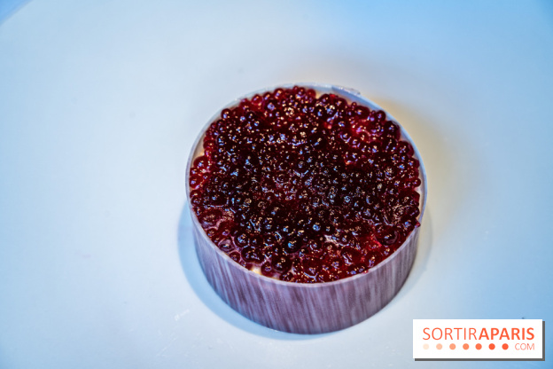 Le Tea Time d'Automne de Quentin Lechat au Royal Monceau -Raffles Paris - perle myrtille