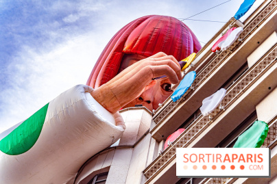 Yayoi Kusama chez Louis Vuitton sur les Champs-Elysées - photos 