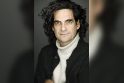 Concert de Claud Michaud, Un homme qui chante