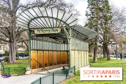  Le dernier édicule de type B d'Hector Guimard - Métro Porte Dauphine  -  A7C5184