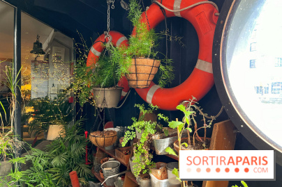 L'eau et les rêves, la péniche-librairie botanique sur le Canal de l’Ourcq