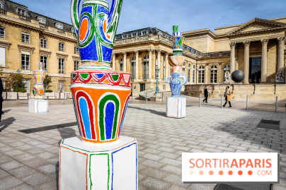Exposition à l'Assemblée nationale : Alexandre Benjamin Navet décore la cour du Palais Bourbon