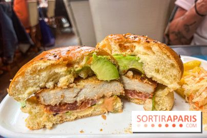 Tata Burger, le restaurant aux burgers en forme de zizi dans le Marais - AD3CED8E 382E 4398 A411 B0EA1A98BCC2