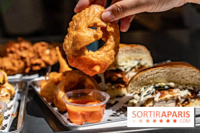 Dogma restaurant - Poulet frit et burger