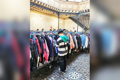 Une friperie temporaire de 600m2 au cœur de Paris - 305496930 396963939284403 5225337159248385810 n   Copie