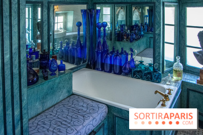 Domaine de Jean-Claude Brialy à Monthyon salle de bain