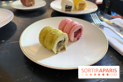 Ladurée - Bûches de Noël 2023 macarons